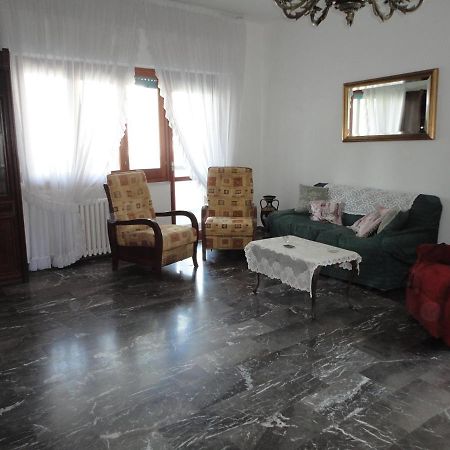 Marinella Seaside Apartment Піццо Екстер'єр фото