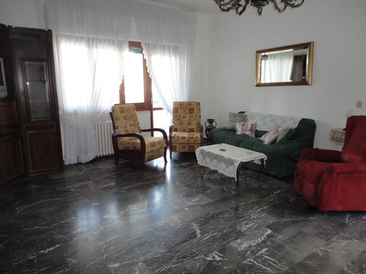 Marinella Seaside Apartment Піццо Екстер'єр фото